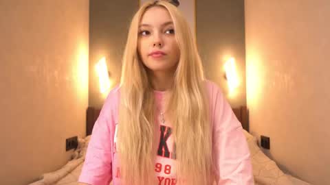 butteflai online show from February 9, 11:12 am