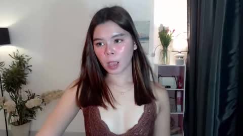 buttycamille online show from September 10, 6:57 am