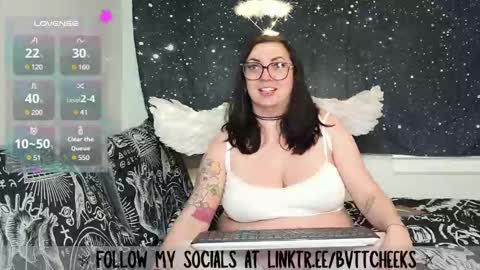 Snapshot of bvttcheeks00 chatting on November 1, 5:22 am bvttcheeks00 online show from November 1, 5:22 am