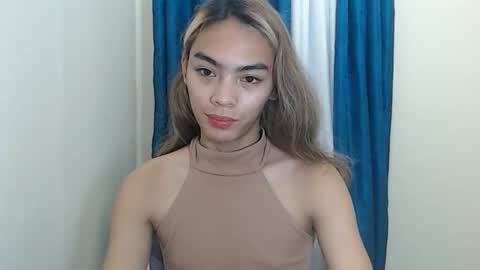 caitlyn online show from April 19, 4:18 pm