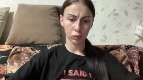 Anna online show from March 15, 7:49 pm