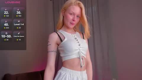 Robin online show from October 8, 11:36 am