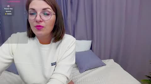 camelia_lillie online show from December 23, 4:22 am