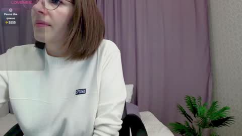 camelia_lillie online show from January 8, 2:35 am