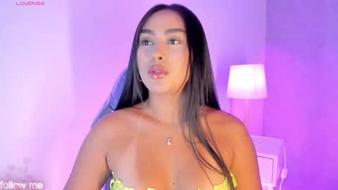 Camelia Smith online show from February 27, 6:02 am