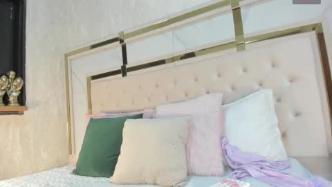 cameron_hearts online show from October 13, 12:19 pm