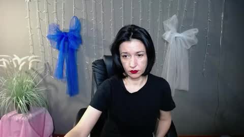 Cameronenns online show from December 2, 7:38 pm