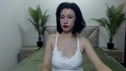 Cameronenns online show from November 19, 1:44 pm