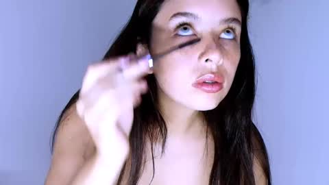 trini-1000 online show from September 29, 10:20 am