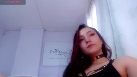 Cami online show from December 18, 9:18 pm