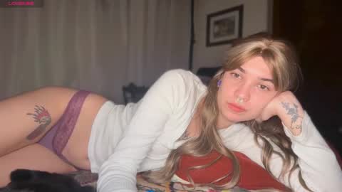 Camii online show from February 22, 11:38 pm