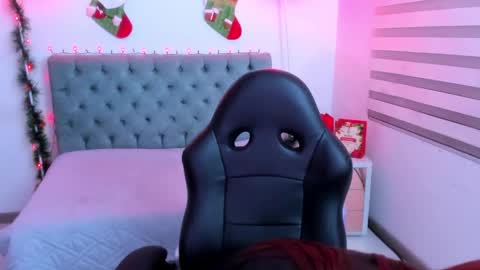Snapshot of camiila_osorio chatting on December 29, 3:54 am Camila Osorio online show from December 29, 3:54 am