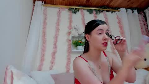 Snapshot of camiilalopee chatting on October 24, 10:39 pm Camii Lopez online show from October 24, 10:39 pm