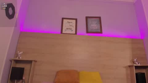 Snapshot of camila__montes chatting on September 10, 12:49 pm camila__montes online show from September 10, 12:49 pm