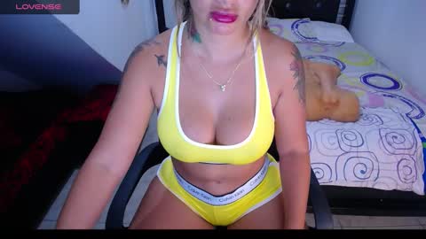   online show from January 5, 3:34 pm