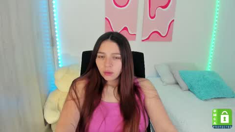 Snapshot of camila_ec2 chatting on March 3, 12:56 am C A M I online show from March 3, 12:56 am