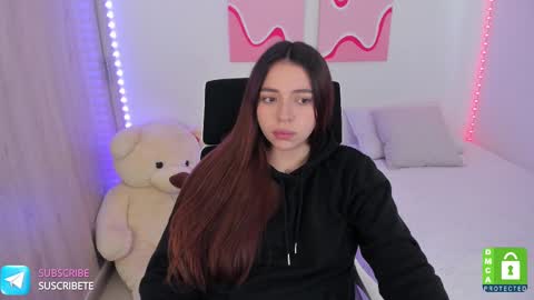 Snapshot of camila_ec2 chatting on February 27, 9:58 pm C A M I online show from February 27, 9:58 pm