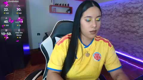 Camila Roose online show from July 7, 8:11 pm
