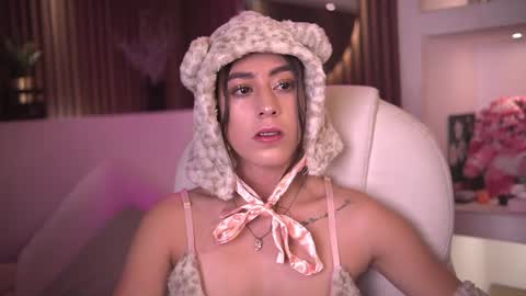 camila_martinez9 online show from September 18, 11:53 am