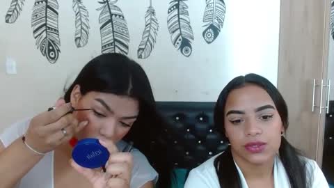 camila_meza online show from January 25, 1:46 pm