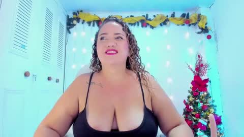 camilaa foxxx online show from December 26, 9:37 pm
