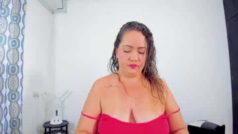 camilaa foxxx online show from November 18, 2:40 pm