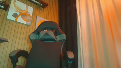 Snapshot of camilaachain chatting on November 2, 12:08 pm online show from November 2, 12:08 pm