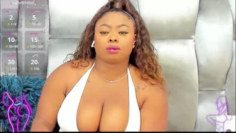 Snapshot of camilabenitezz chatting on September 13, 12:40 am camila benitez online show from September 13, 12:40 am