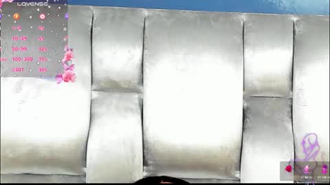 Snapshot of camilabenitezz chatting on October 16, 10:34 pm camila benitez online show from October 16, 10:34 pm