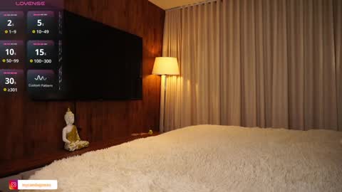 Camila online show from December 28, 12:04 am