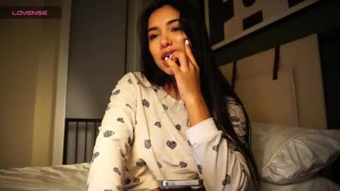 Camila online show from January 21, 10:08 pm