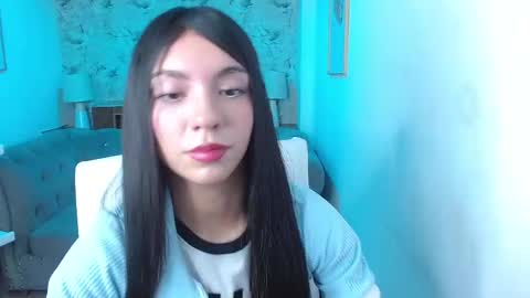 Cami online show from February 6, 1:32 pm