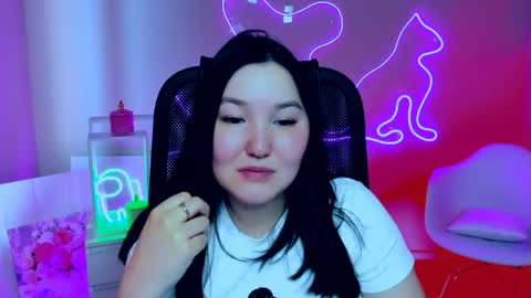 camilamartiez online show from April 25, 1:41 pm