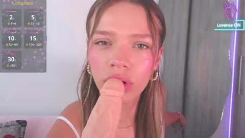 Camila Monroee  online show from April 9, 2:33 pm