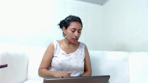 cami online show from January 9, 5:55 am
