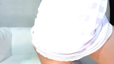 Snapshot of camilapaez1 chatting on October 16, 8:11 pm cami online show from October 16, 8:11 pm