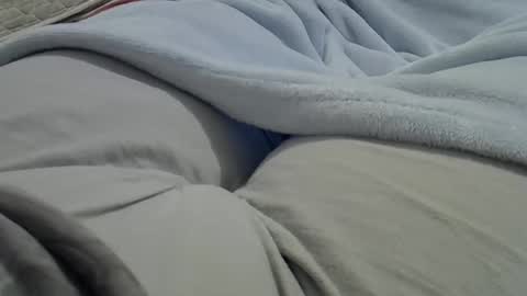 Snapshot of camilaperes69 chatting on October 17, 9:40 pm flash 50 tokens BIG CLIT tits pussy. masturbation big clit 150 tokens fingers inside pussy 1000 tk pump big clit 300 tk online show from October 17, 9:40 pm