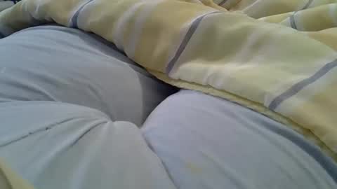 Snapshot of camilaperes69 chatting on October 6, 6:45 pm flash 50 tokens BIG CLIT tits pussy. masturbation big clit 150 tokens fingers inside pussy 1000 tk pump big clit 300 tk online show from October 6, 6:45 pm