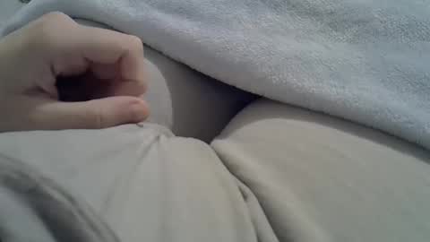 Snapshot of camilaperes69 chatting on October 12, 9:50 pm flash 50 tokens BIG CLIT tits pussy. masturbation big clit 150 tokens fingers inside pussy 1000 tk pump big clit 300 tk online show from October 12, 9:50 pm