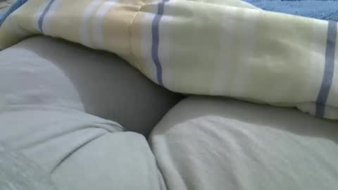 Snapshot of camilaperes69 chatting on October 19, 11:40 pm flash 50 tokens BIG CLIT tits pussy. masturbation big clit 150 tokens fingers inside pussy 1000 tk pump big clit 300 tk online show from October 19, 11:40 pm