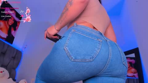 MARIA CAMILA        online show from January 7, 12:13 am
