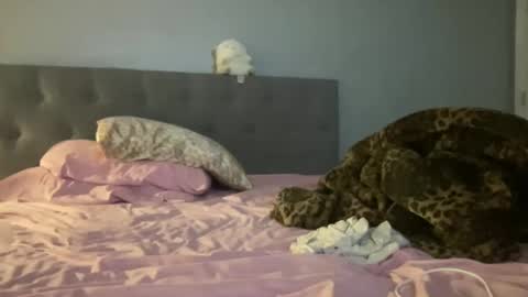 Camila Cruz online show from September 23, 1:26 am