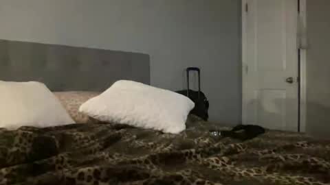 Camila Cruz online show from October 22, 2:16 am