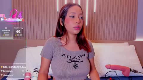 Snapshot of camile_cute chatting on September 9, 8:52 pm camile_cute online show from September 9, 8:52 pm