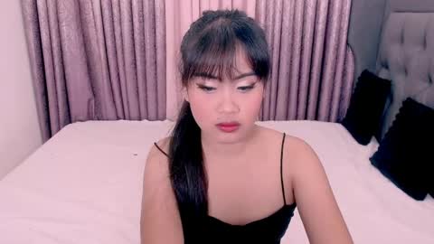 camilla_morena online show from April 11, 7:45 am