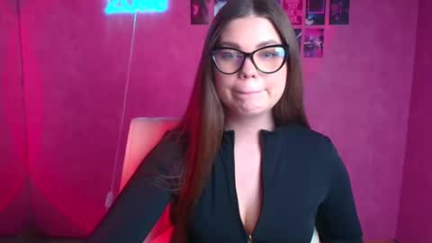 Camilla online show from December 2, 2:08 pm