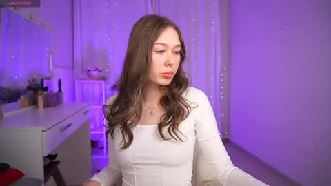 Camilla online show from February 10, 1:11 pm
