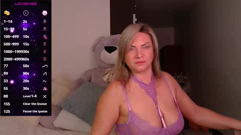 Snapshot of camille_game chatting on September 26, 1:03 am Camille Game online show from September 26, 1:03 am