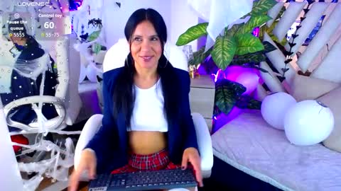 Camille online show from October 24, 10:44 am