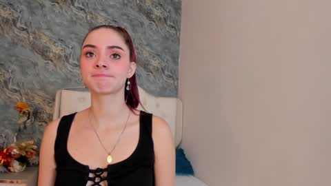 Snapshot of camillen_pettid chatting on January 16, 7:52 pm C A M I L L E N Help me get to the top online show from January 16, 7:52 pm